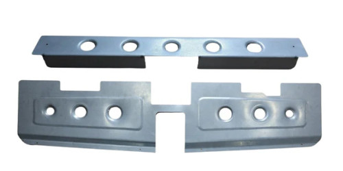 1999 - 2007 Silverado Sierra V8 Dimpled Radiator Filler Panel